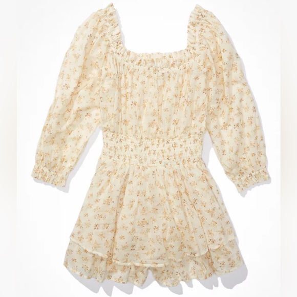 American Eagle Ruffle Scoop Neck Romper - Picture 3 of 11